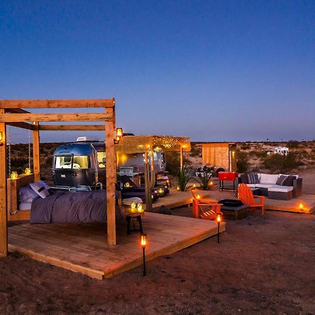 @ Marbella Lane - Joshua Tree Remote Airstream Stargazing Glamping! Hotel Exterior photo