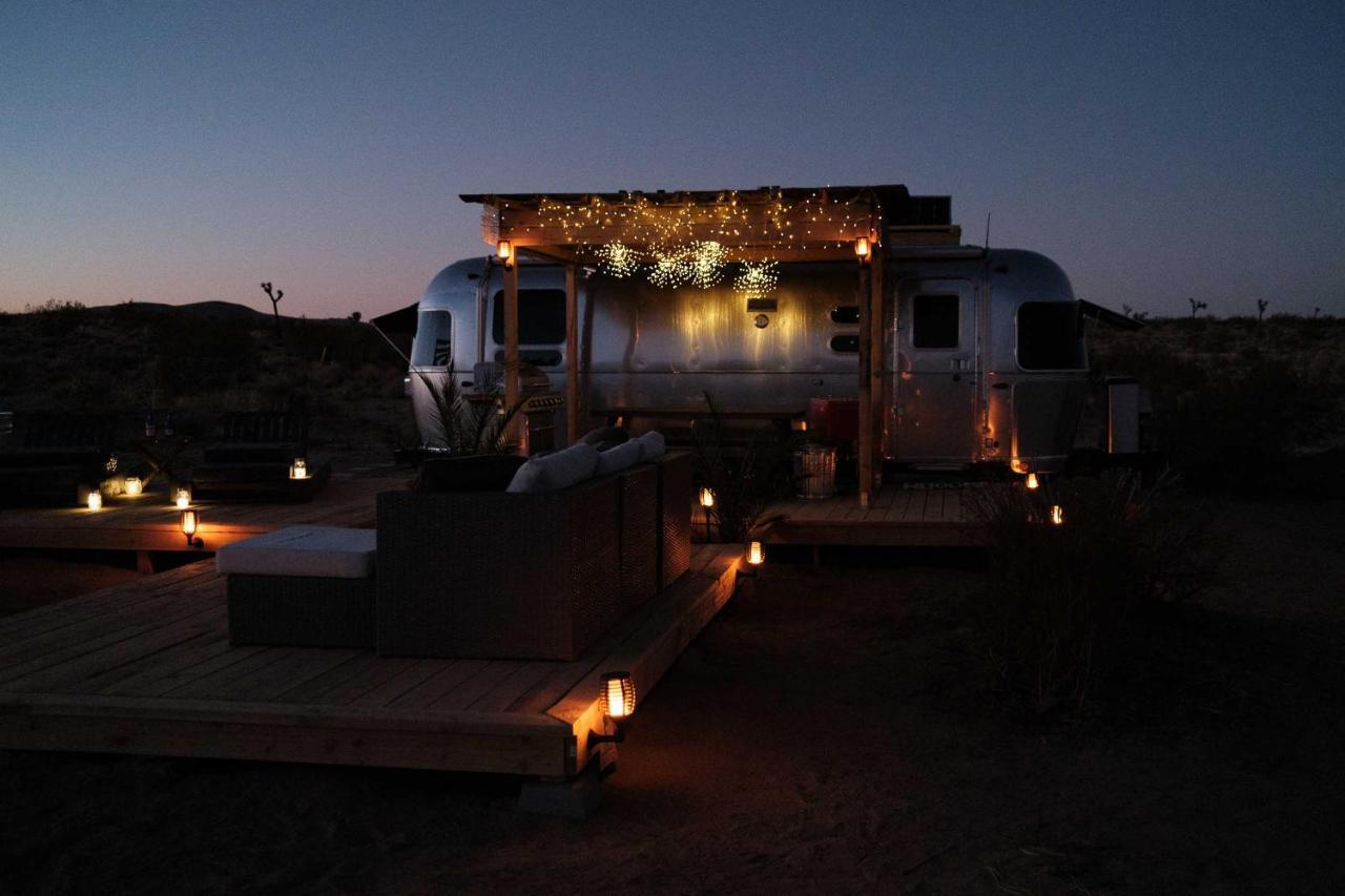 @ Marbella Lane - Joshua Tree Remote Airstream Stargazing Glamping! Hotel Exterior photo