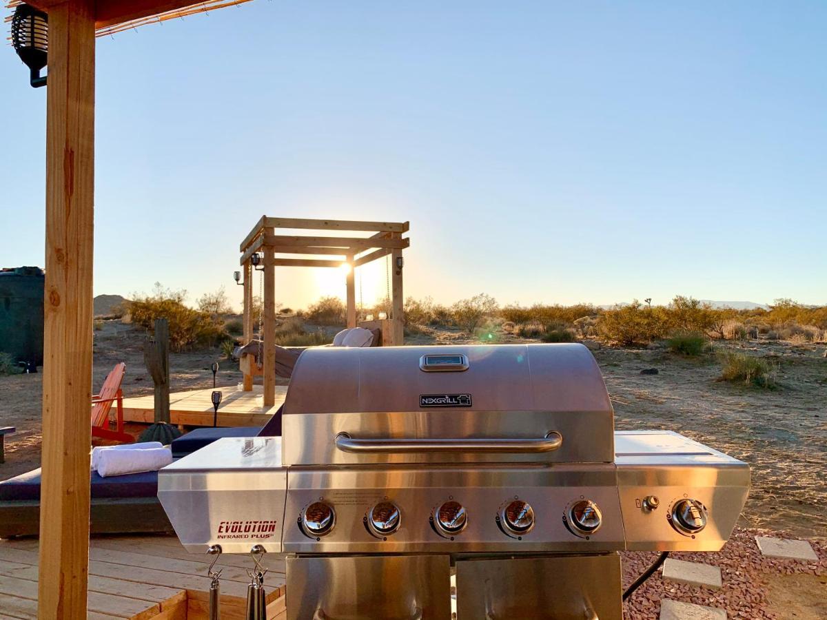 @ Marbella Lane - Joshua Tree Remote Airstream Stargazing Glamping! Hotel Exterior photo